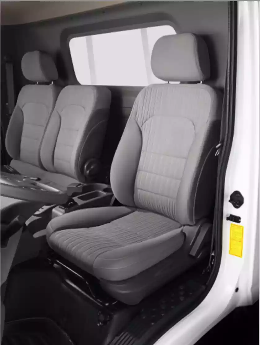 Aumark S centre console with the electronic gear handle